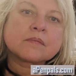 kovsmily, 19800410, Gateshead, Tyne & Wear, United Kingdom