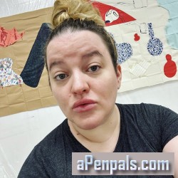 Femmoore01, 19890214, Greenwich, London, United Kingdom